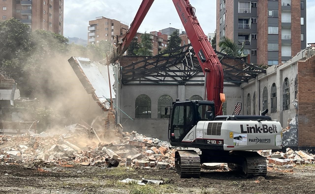 Desmantelamiento y demoliciones 11