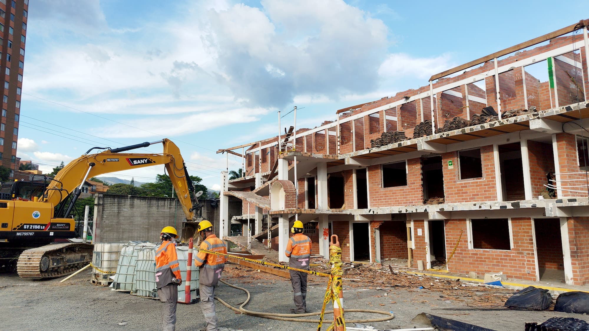 Desmantelamiento y demoliciones 4